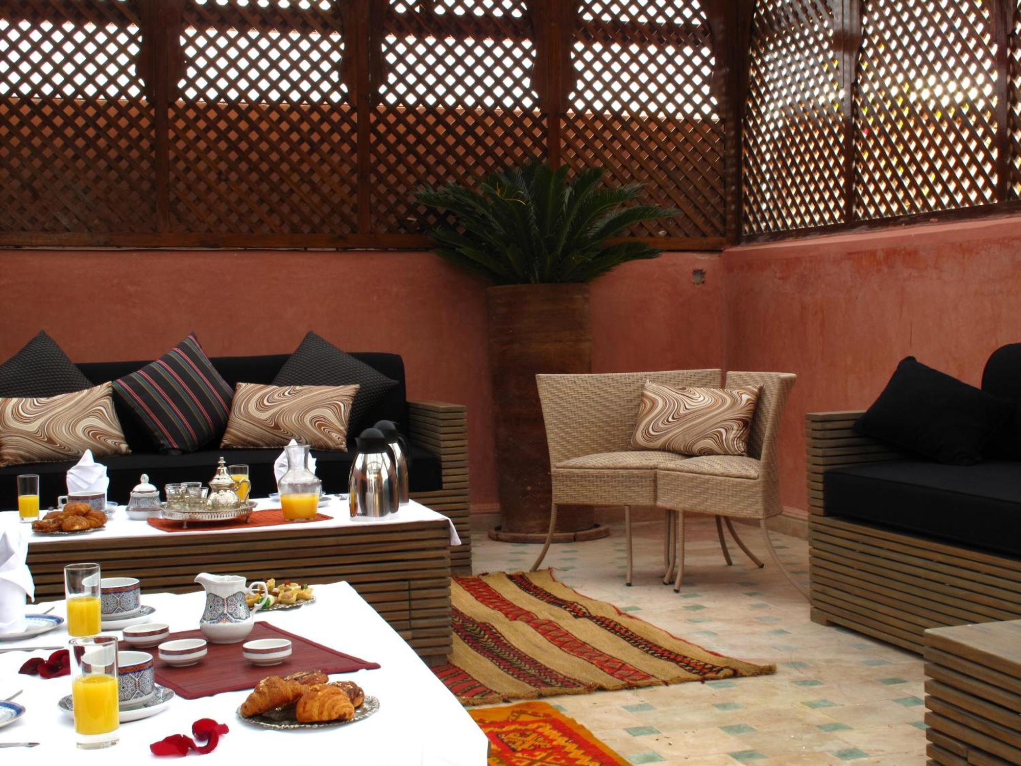 Riad Le Perroquet Bleu Suites & Spa Marrakesh Eksteriør bilde