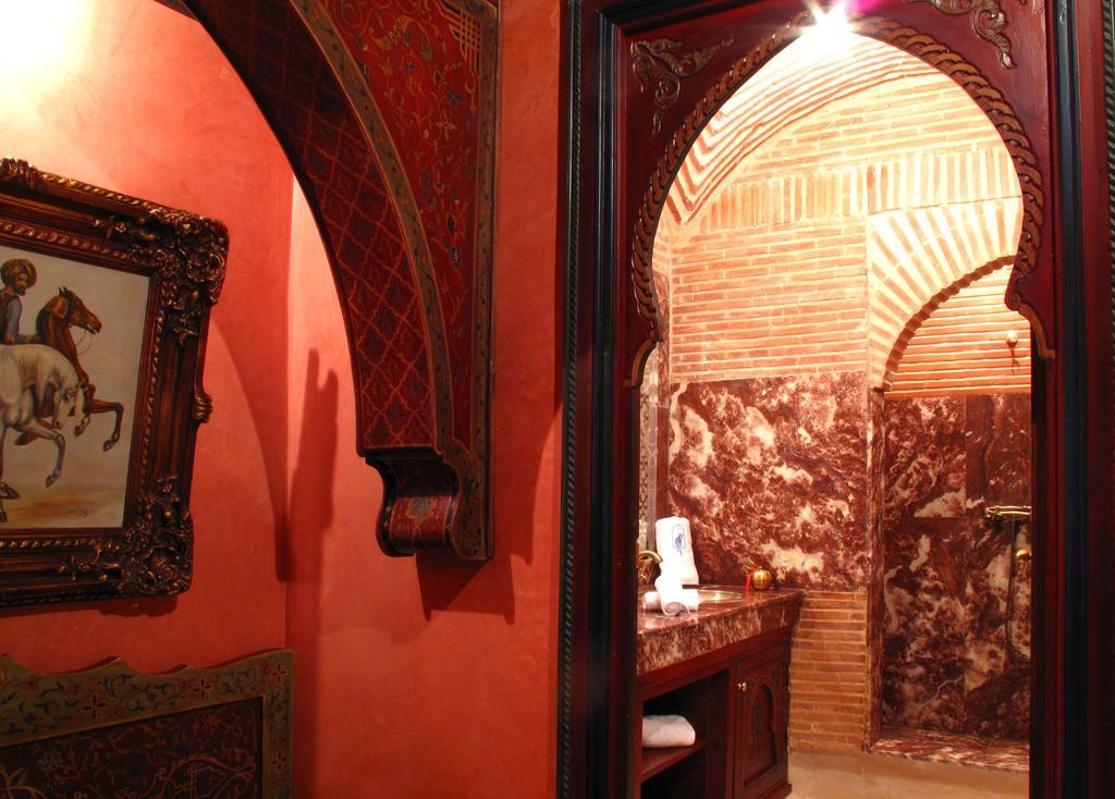 Riad Le Perroquet Bleu Suites & Spa Marrakesh Eksteriør bilde