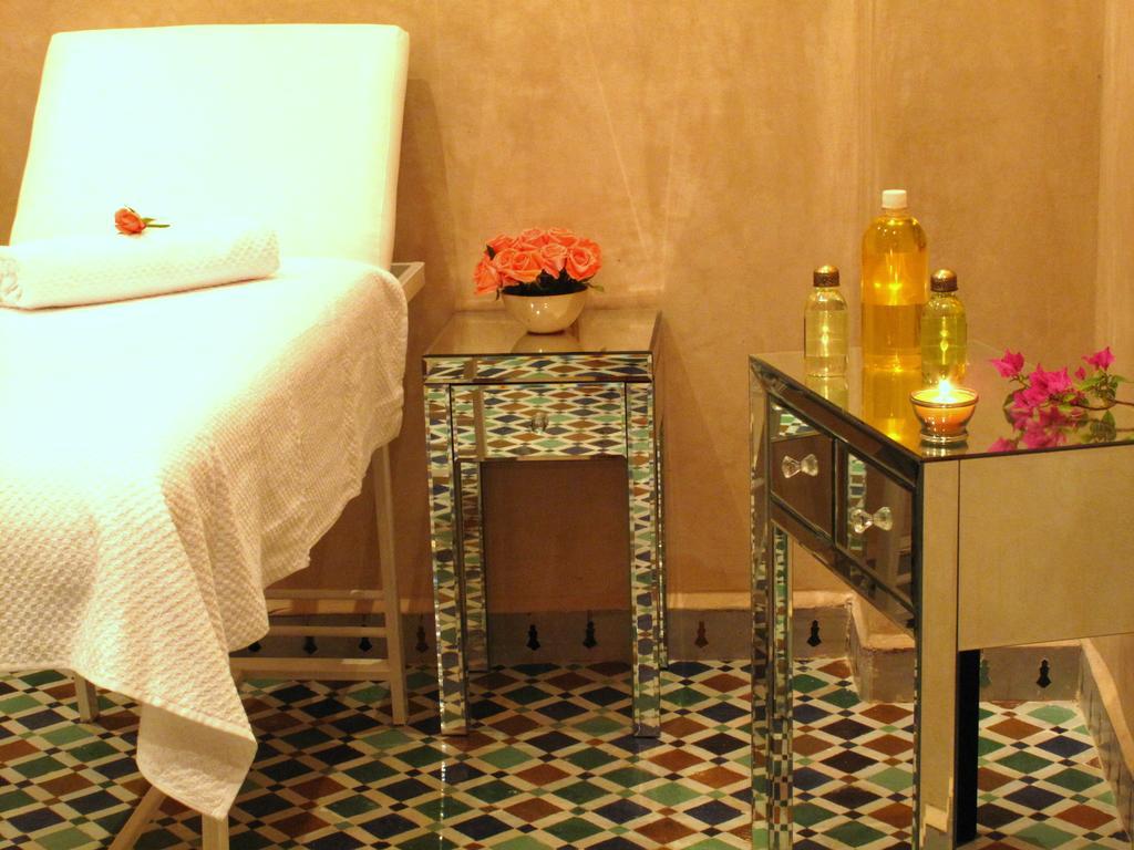 Riad Le Perroquet Bleu Suites & Spa Marrakesh Eksteriør bilde