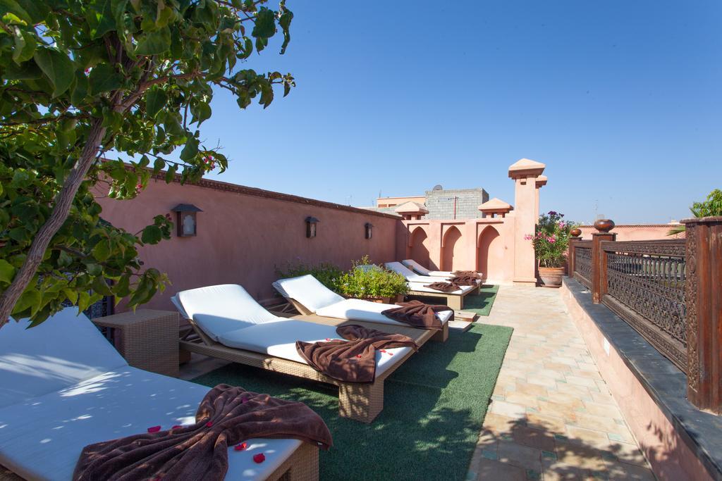 Riad Le Perroquet Bleu Suites & Spa Marrakesh Eksteriør bilde